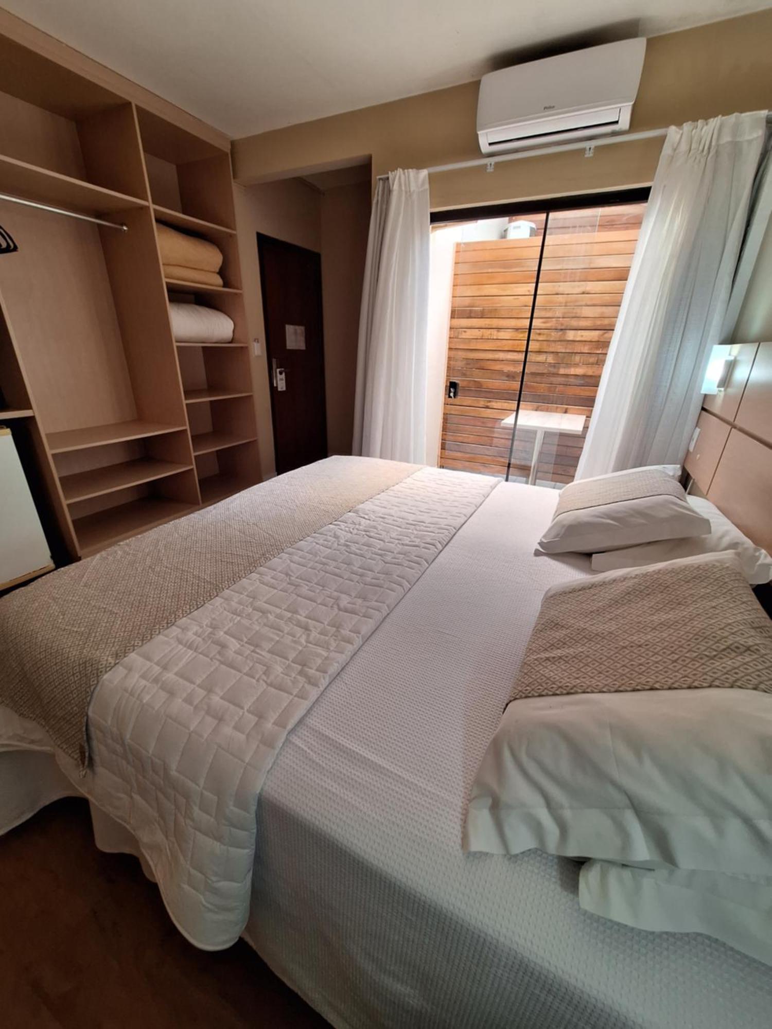 Hotel Joao De Barro Itajaí Екстериор снимка